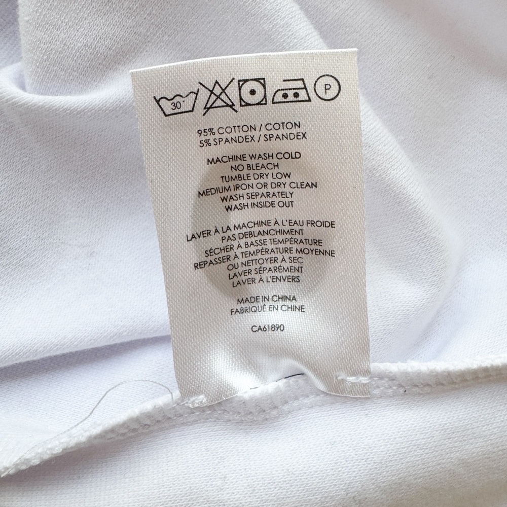 EMMA KNUDSEN • The Perfect T-Shirt Dress in White - Picture 8 of 9
